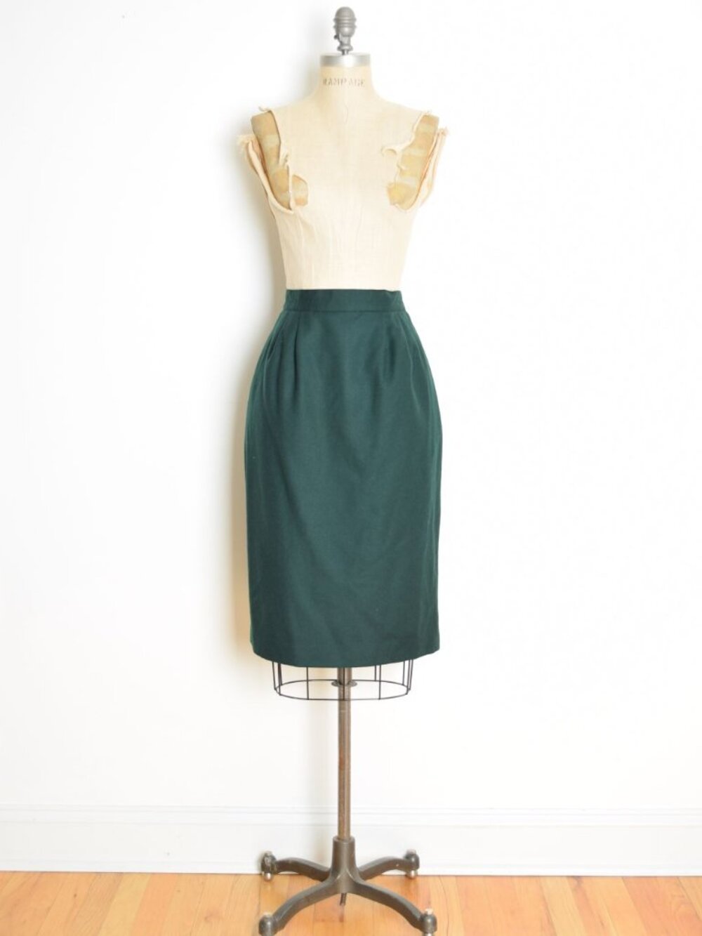 vintage 80s pencil skirt wool forest green high waist rise secretary basic M